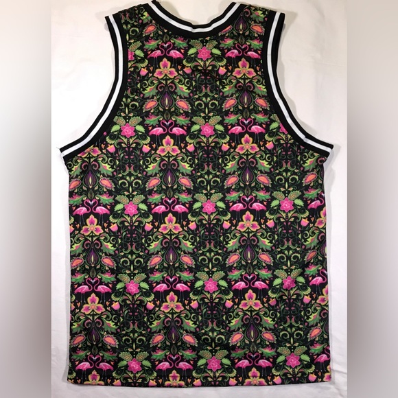 WESC - Picture 2 of 8